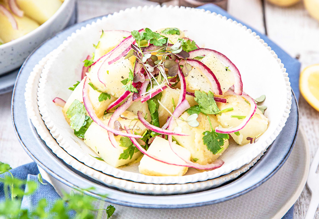 Potato salad with red onion | GI Foundation