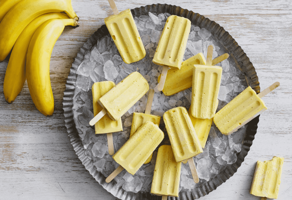 Frozen Banana Popsicles | GI Foundation