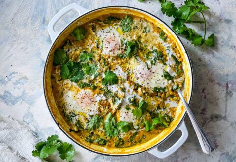 Coconut Dahl with Poached Eggs | GI Foundation